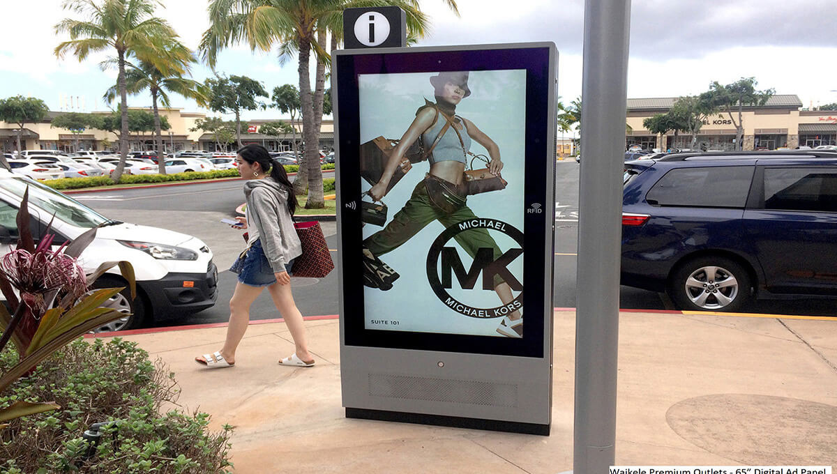 Roadside digital billboard used for outdoor advertising in Hawaii