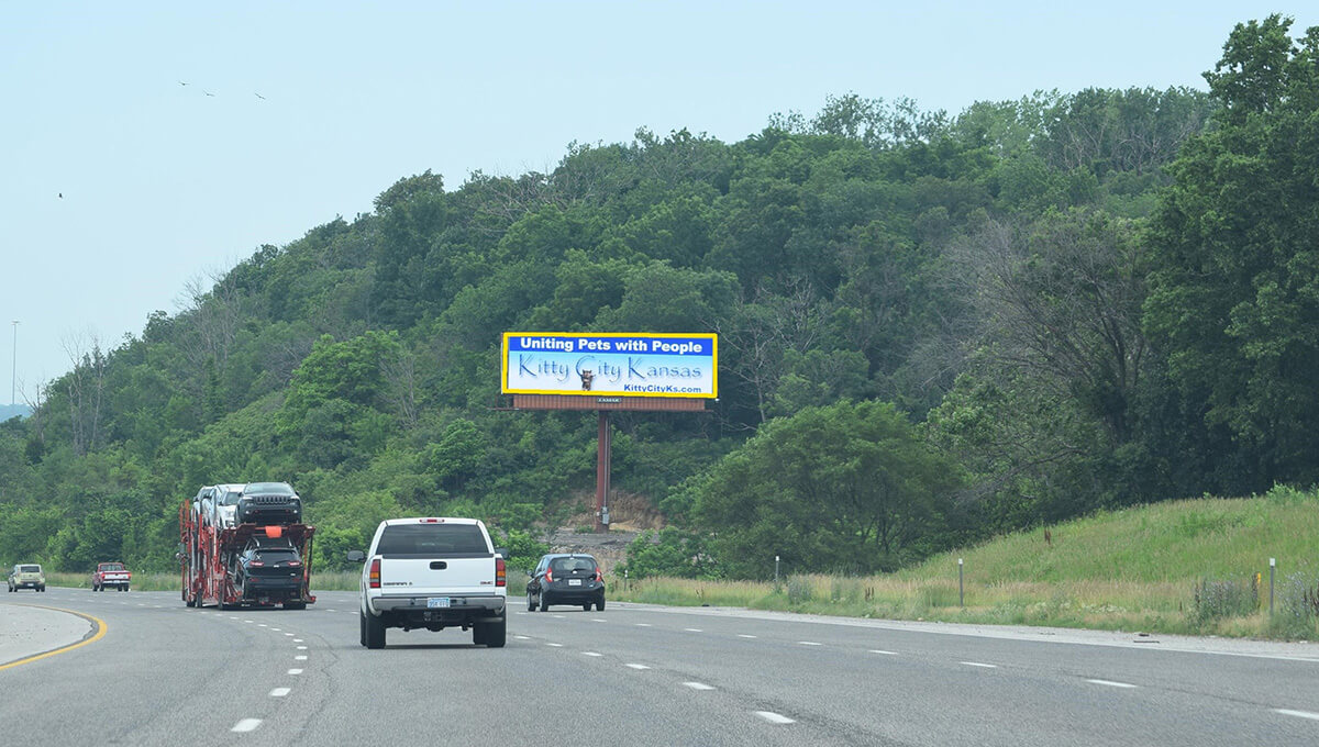 Outdoor digital billboard advertising in Kansas