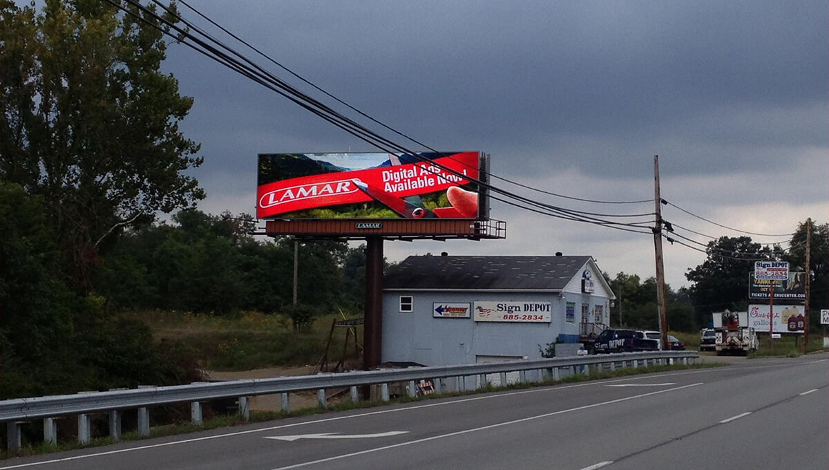 Large-format digital billboard advertising in Kentucky